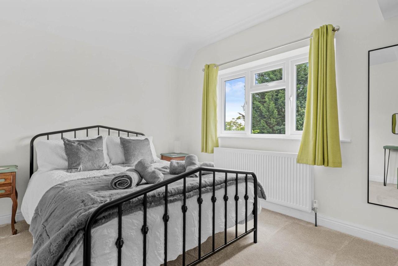 Wheelbarrow Cottage Bengeworth ภายนอก รูปภาพ